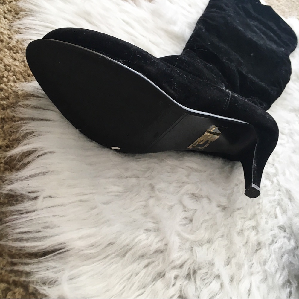 Crushed Black Velvet Zip Up Heeled Thigh Highs - Picture 4 of 4